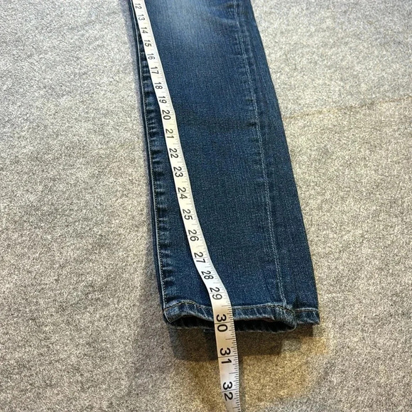AG  Jeans, The Mila. Size 25R. - Picture 2 of 13